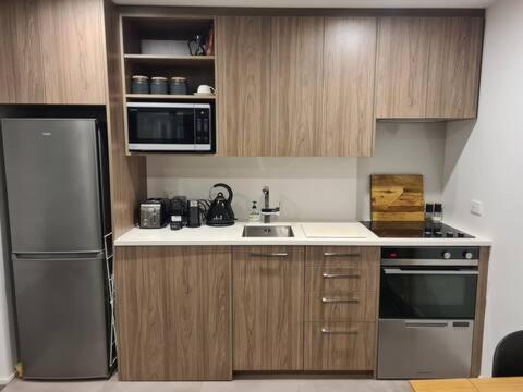 Modern 1 Bedroom Apartment Across From Hagley Park Christchurch Dış mekan fotoğraf