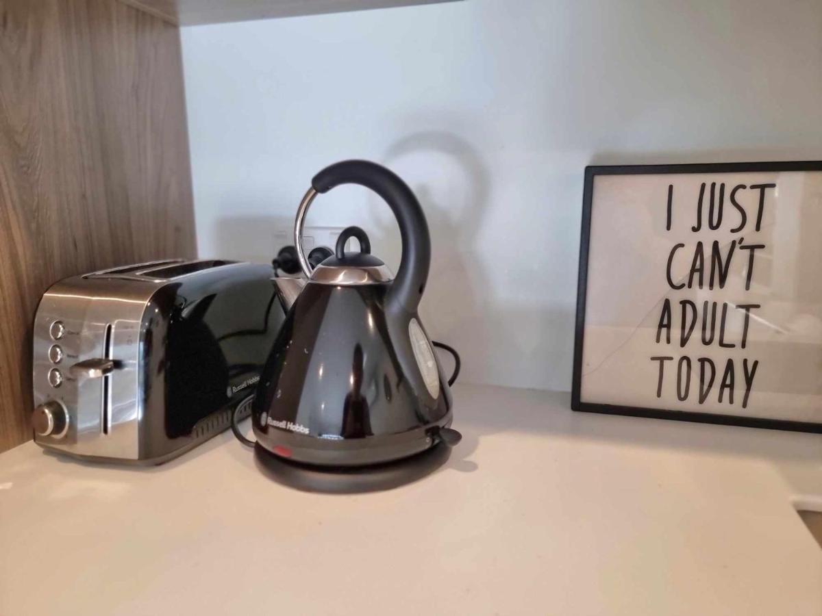 Modern 1 Bedroom Apartment Across From Hagley Park Christchurch Dış mekan fotoğraf