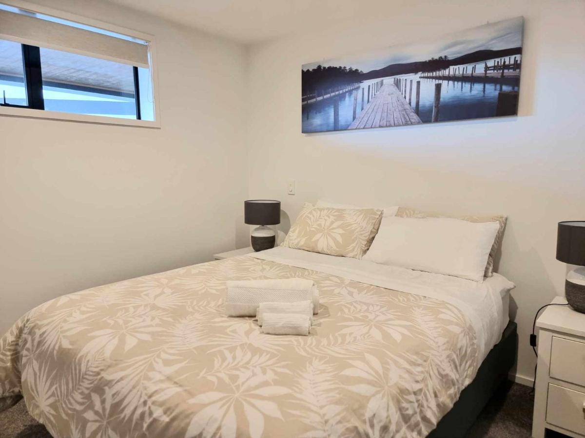 Modern 1 Bedroom Apartment Across From Hagley Park Christchurch Dış mekan fotoğraf