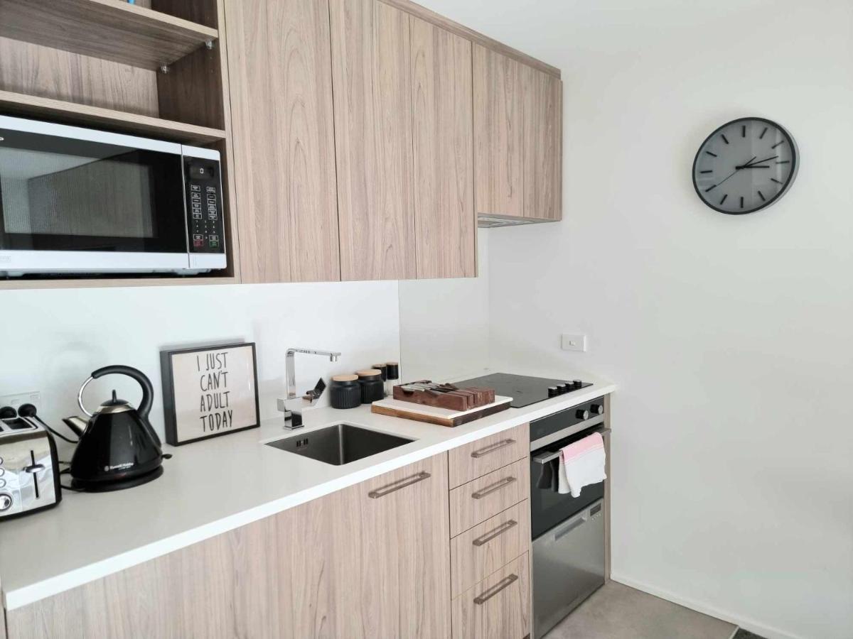 Modern 1 Bedroom Apartment Across From Hagley Park Christchurch Dış mekan fotoğraf